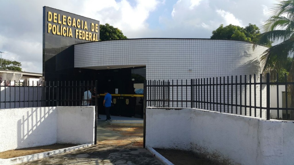 Delegacia da Polícia Federal em Parnaíba, na manhã desta quinta-feira (9).