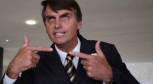 Bolsonaro: processo por exaltar a tortura.